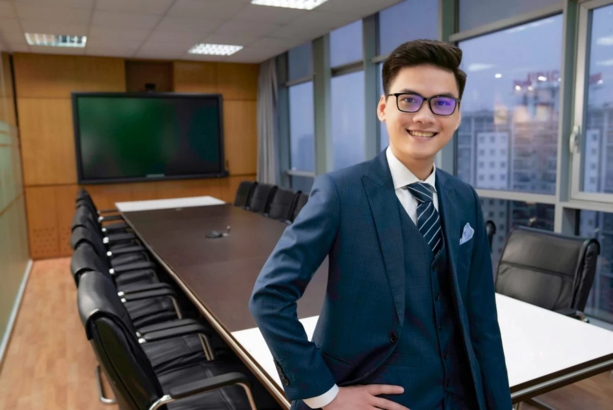 [YEAH1] CEO 9X TRỊNH DUY: CƠ DUYÊN KHỞI NGHIỆP ĐẾN TỪ MỘT LẦN NIỀNG RĂNG THẤT BẠI